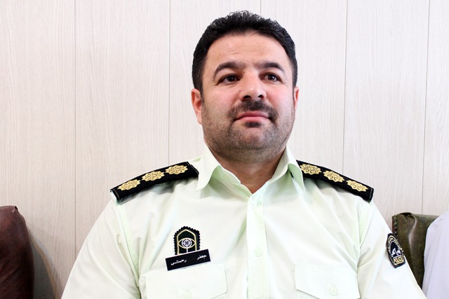 40 هزار ليتر سوخت و 332 كيلوگرم شكلات قاچاق توسط پليس زنجان كشف شد 40 هزار ليتر سوخت و 332 كيلوگرم شكلات قاچاق توسط پليس زنجان كشف شد