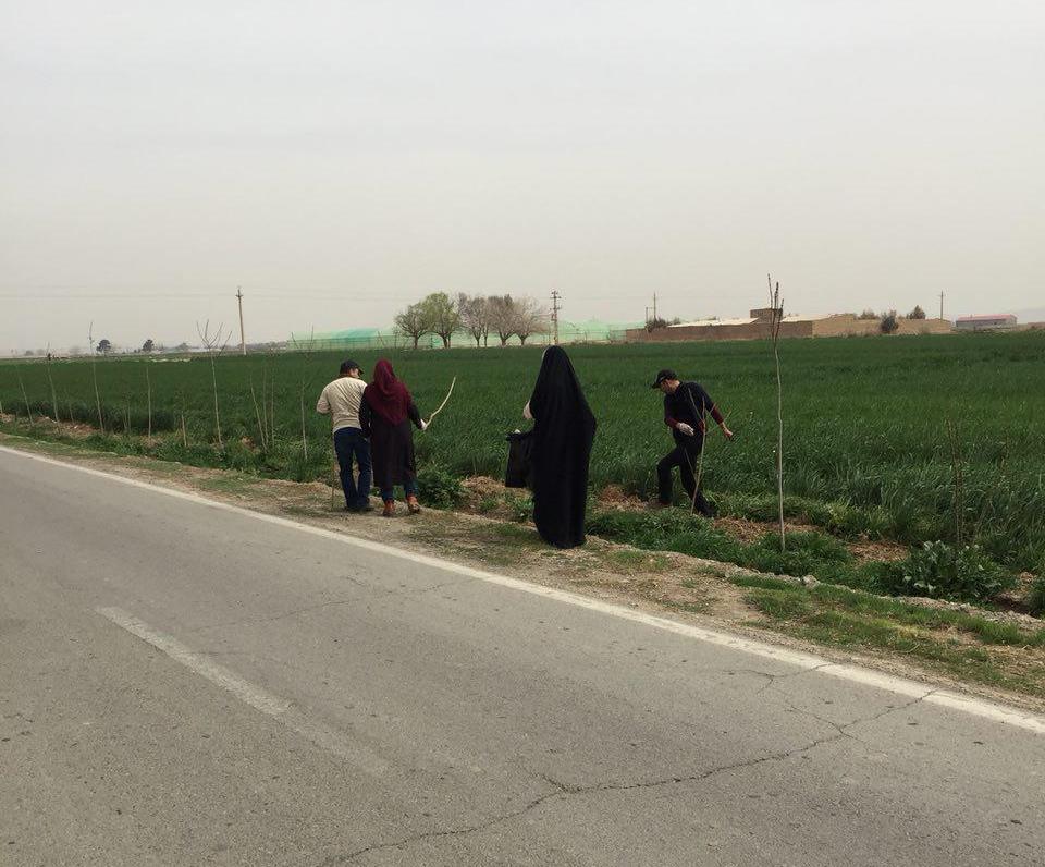 معلولان ورامين جاده روستاي هدف گردشگري خاوه را پاكسازي كردند