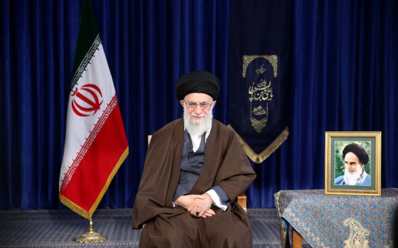 مقام معظم رهبري سال 97 را سال «حمايت ازكالاي ايراني» نام گذاري كردند