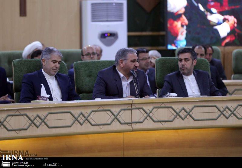 ایجاد اشتغال و رفع بیكاری از مطالبات اصلی مردم كرمانشاه است ایجاد اشتغال و رفع بیكاری از مطالبات اصلی مردم كرمانشاه است