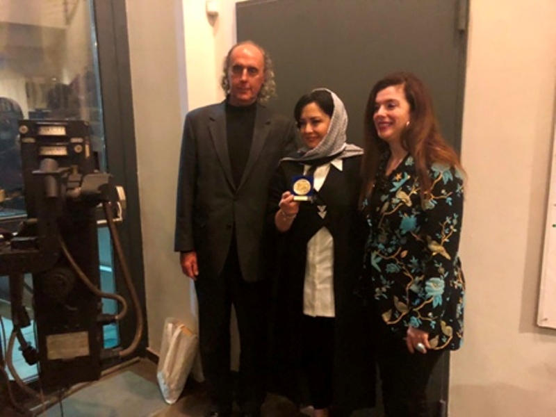 Iranian actress awarded Greece film trophy