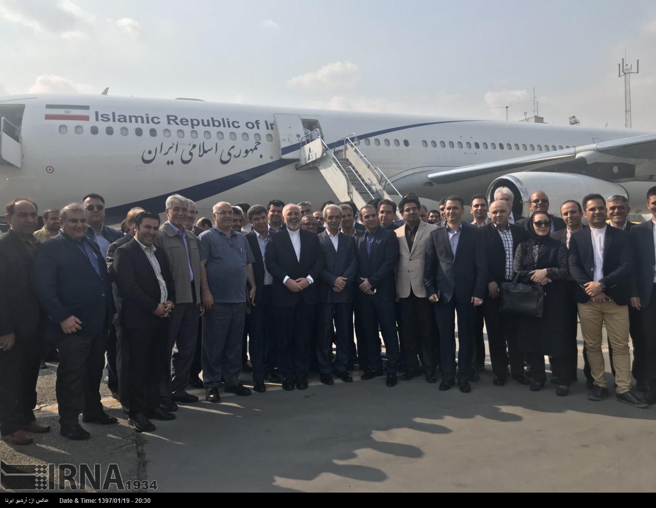 Zarif, Dakar’a doğru hareket etti Zarif, Dakar’a doğru hareket etti