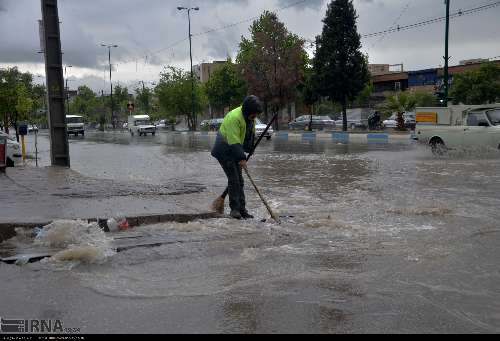 بارش‌های رگباری و وزش باد نسبتا شدید زنجان را فرا می‌گیرد