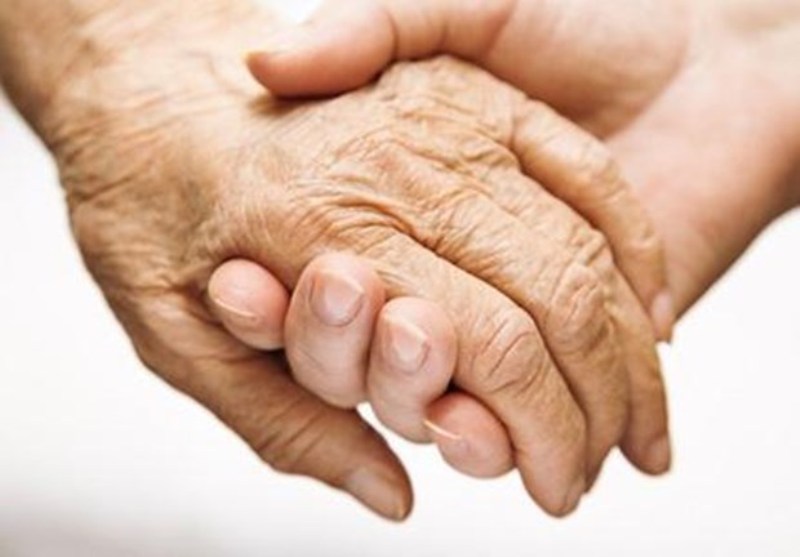 بهره مندی از تجربه سالمندان در كاهش آسیب ها موثر است