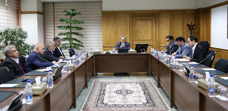 سیف: هیچ كس درصدد حذف صرافی ها از اقتصاد ایران نیست سیف: هیچ كس درصدد حذف صرافی ها از اقتصاد ایران نیست