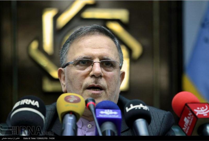 سیف: بانك مركزی حباب نرخ سكه را از بین می برد سیف: بانك مركزی حباب نرخ سكه را از بین می برد