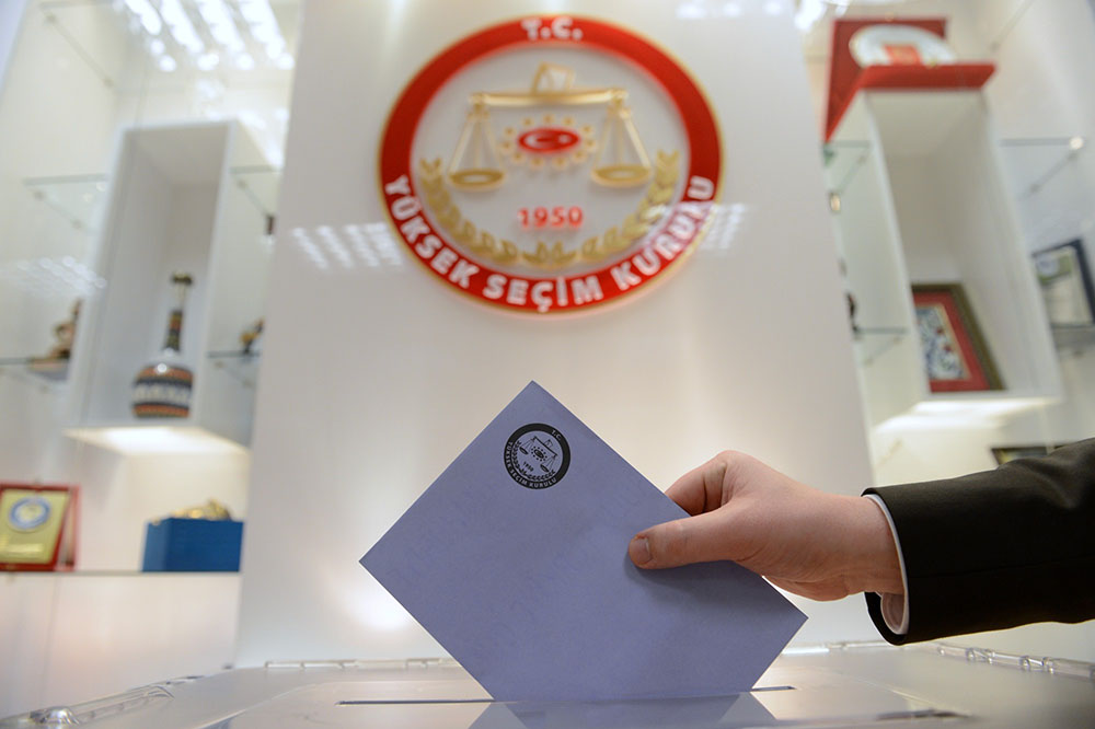 فهرست احزاب مجاز براي رقابت در انتخابات تركيه اعلام شد