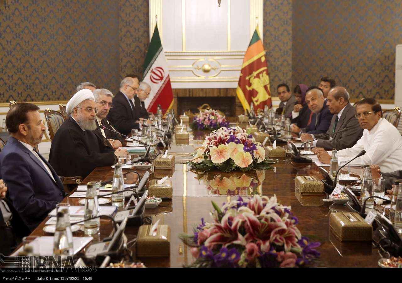 صدر روحانی کا ایران اور سری لنکا کے درمیان اقتصادی اور تجارتی تعلقات بڑھانے پر زور صدر روحانی کا ایران اور سری لنکا کے درمیان اقتصادی اور تجارتی تعلقات بڑھانے پر زور