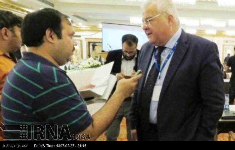 امریکہ کی ایران جوہری معاہدے سے علیحدگی صرف ایک بہانہ ہے: یونانی سینئر صحافی امریکہ کی ایران جوہری معاہدے سے علیحدگی صرف ایک بہانہ ہے: یونانی سینئر صحافی