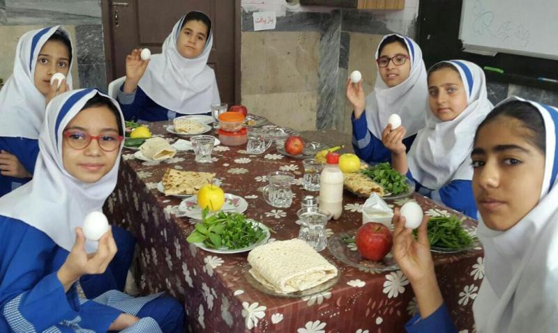 1850 پایگاه تغذیه سالم در مدارس تهران مجوز دریافت كردند