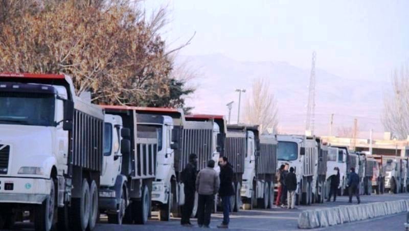 كامیون داران خواستار مطالبات بیمه ای خود شدند