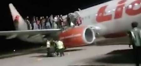 تهدید بمب جعلی در هواپیمای اندونزیایی 11 مجروح بر جای گذاشت