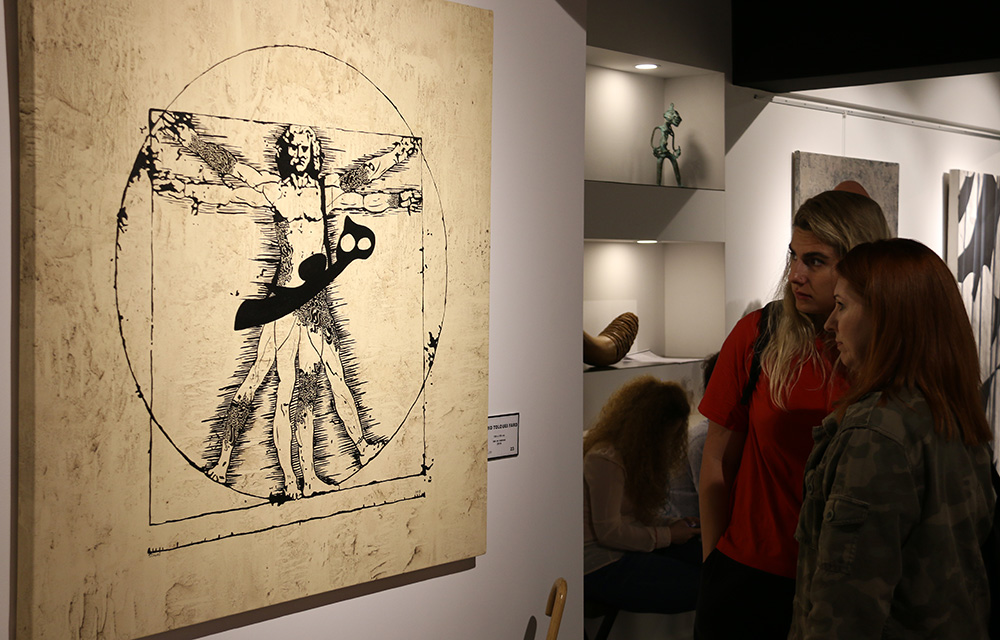 آثار هنرمندان ايران و تركيه در استانبول به نمايش در آمد
