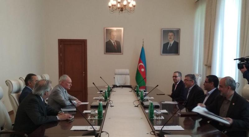 ایران مستعدة لنقل خبراتها الطبیة الي جمهوریة اذربیجان ایران مستعدة لنقل خبراتها الطبیة الي جمهوریة اذربیجان