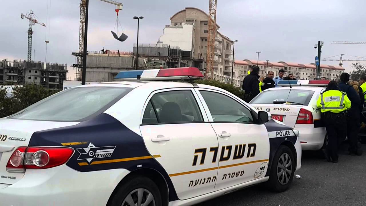 شرطة الاحتلال تحرر مخالفات لشبان القدس المُسَحرين في رمضان شرطة الاحتلال تحرر مخالفات لشبان القدس المُسَحرين في رمضان