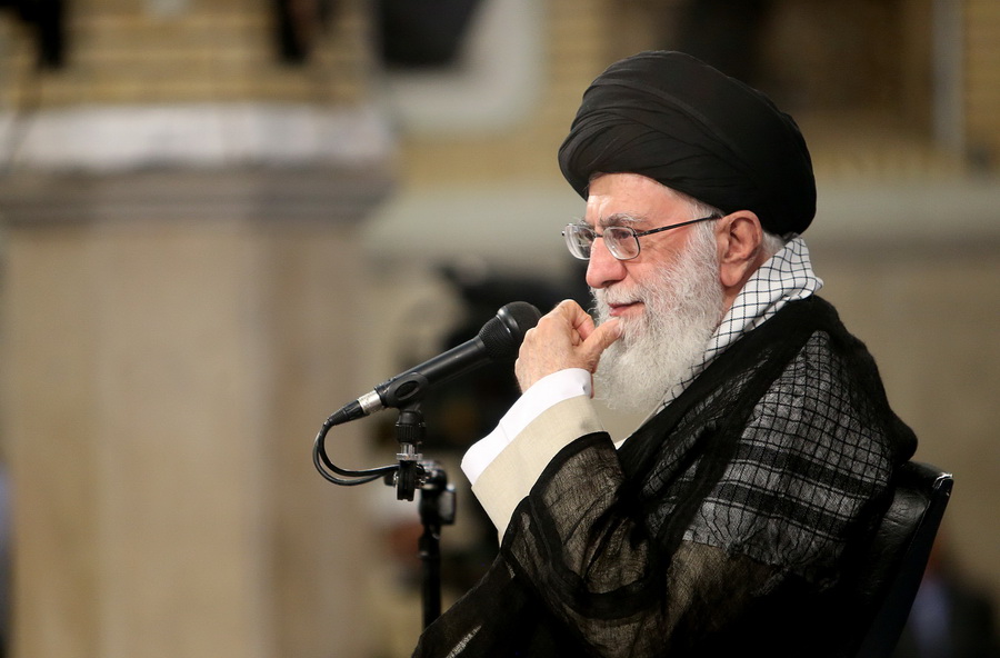 Leader: Palestinians themselves should decide their own fate Leader: Palestinians themselves should decide their own fate