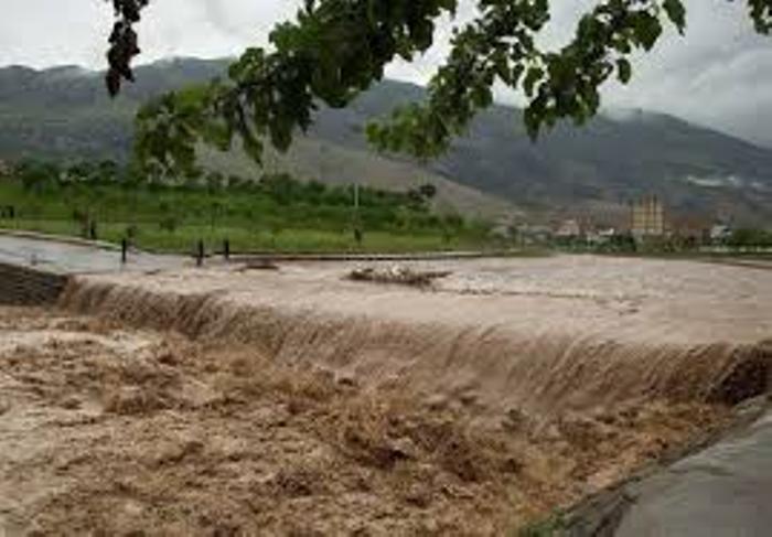 سيلاب به چند واحد روستايي در ديلمان خسارت زد