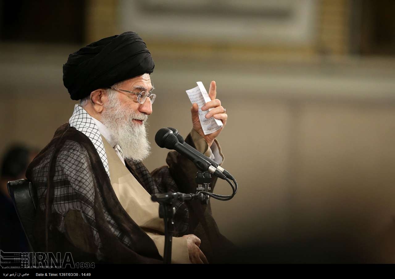 پارلیمنٹ انسداد دہشتگردی اور مالی بدعنوانی سے متعلق مستقل قانون سازی کرے: آیت اللہ خامنہ ای پارلیمنٹ انسداد دہشتگردی اور مالی بدعنوانی سے متعلق مستقل قانون سازی کرے: آیت اللہ خامنہ ای
