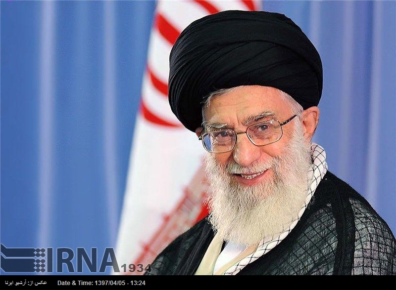 ایرانی سپریم لیڈر کی قومی فٹ بال کھیلاڑیوں کو شاباش ایرانی سپریم لیڈر کی قومی فٹ بال کھیلاڑیوں کو شاباش