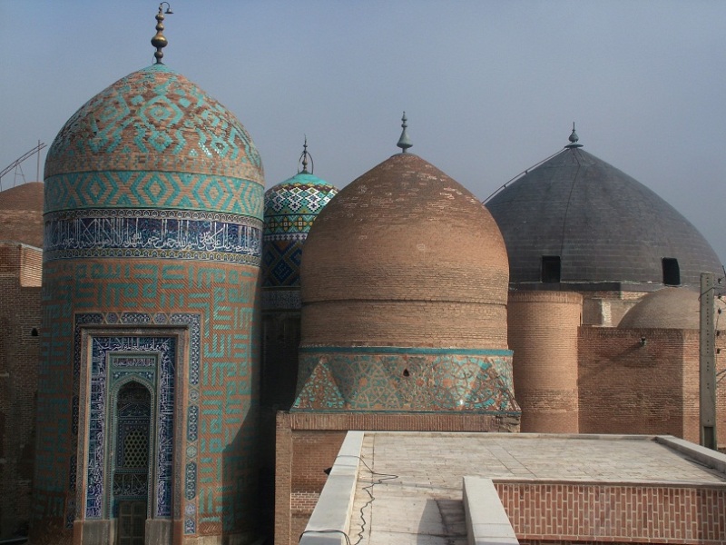 تصويب بازسازي سردر عالي‌قاپوي اردبيل و محوطه‌سازي گنبدقابوس