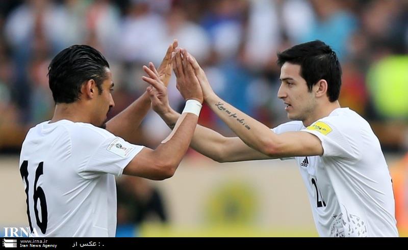 لاعبا منتخب ايران سردار آزمون ورضا قوجان نجاد اعلنا الاعتزال دوليا لاعبا منتخب ايران سردار آزمون ورضا قوجان نجاد اعلنا الاعتزال دوليا