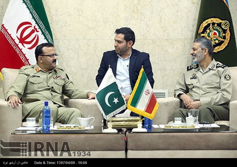 ایرانی آرمی چیف کا پاک ایران علاقائی تعاون پر اطمینان کا اظہار ایرانی آرمی چیف کا پاک ایران علاقائی تعاون پر اطمینان کا اظہار