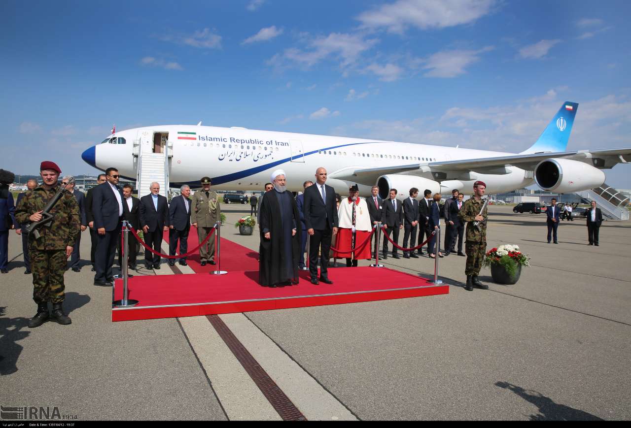 Rouhani mit militärischen Ehren in Zürich empfangen Rouhani mit militärischen Ehren in Zürich empfangen