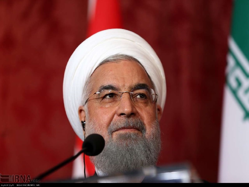 مواضع روحاني در اروپا با واكنش هاي مثبت داخل كشور روبرو شد