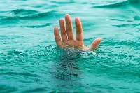 نوجوان غرق شده در درياچه زاينده رود نجات يافت