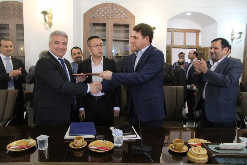 China und Italien bauen Solarkraftwerk im Iran China und Italien bauen Solarkraftwerk im Iran