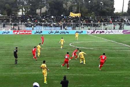 فوتبال فارس مشكل فنی دارد نه مالی