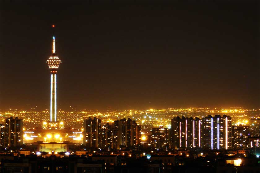 N82967133-72430225.jpg