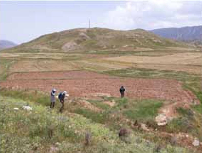 Iranian, Austrian archeologists discover works of different periods in Zagros Iranian, Austrian archeologists discover works of different periods in Zagros