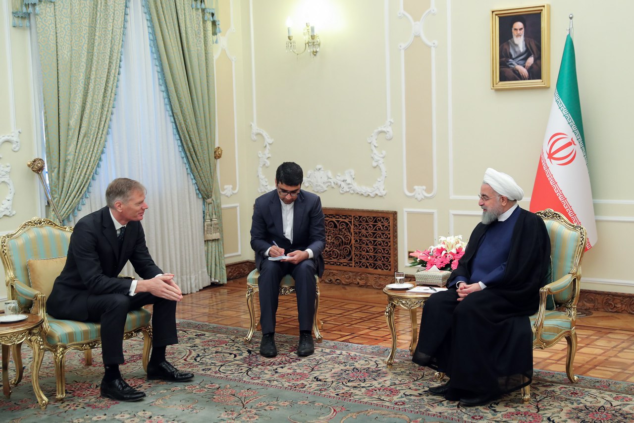 Teheran begrüßt Vertiefung der Beziehungen zu London Teheran begrüßt Vertiefung der Beziehungen zu London