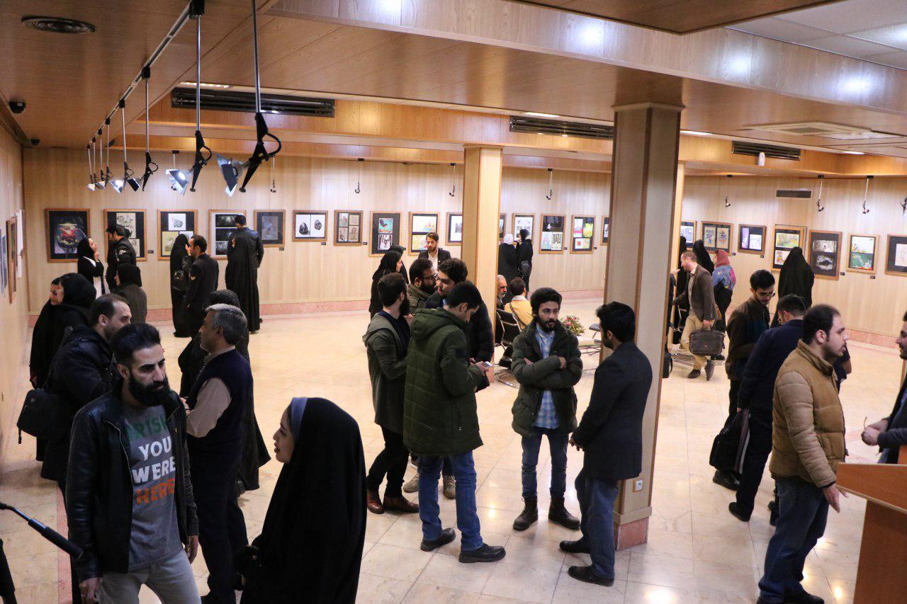نمايشگاه گنجشك هاي جمكران در قم برپا شد نمايشگاه گنجشك هاي جمكران در قم برپا شد