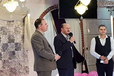 ورزشكاران ايراني با غيرت ملي در ميدان هاي ورزشي حاضر مي شوند ورزشكاران ايراني با غيرت ملي در ميدان هاي ورزشي حاضر مي شوند