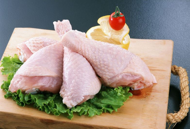 وزیر جهاد كشاورزی: بخشی از افزایش قیمت گوشت مرغ طبیعی است