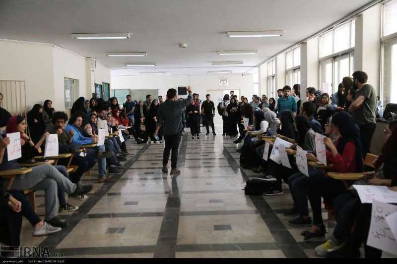 مصونیت تحصیلی حق دانشجو است مصونیت تحصیلی حق دانشجو است
