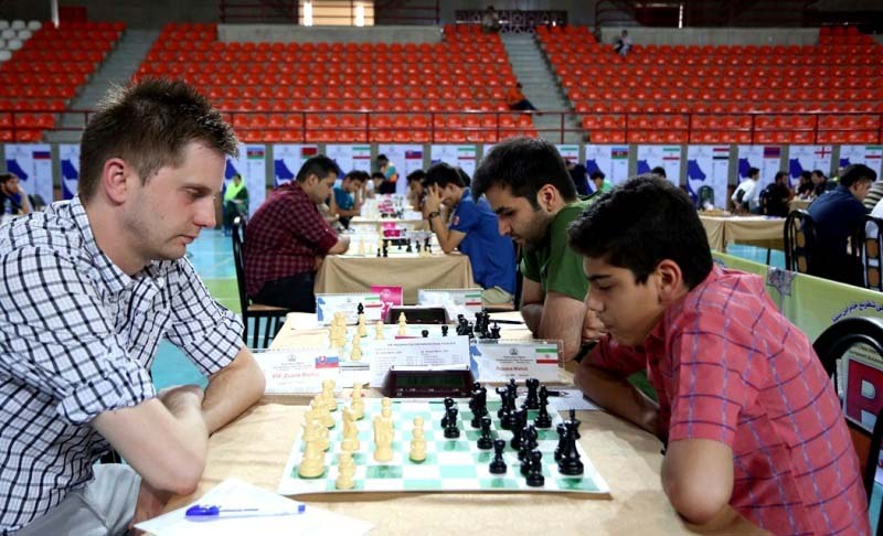 مسابقات شطرنج اوپن بین المللی ابن سینای همدان آغاز شد