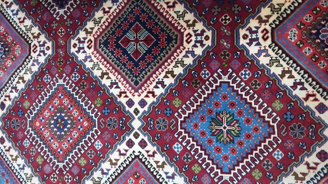 What do you know about traditional skills of carpet weaving