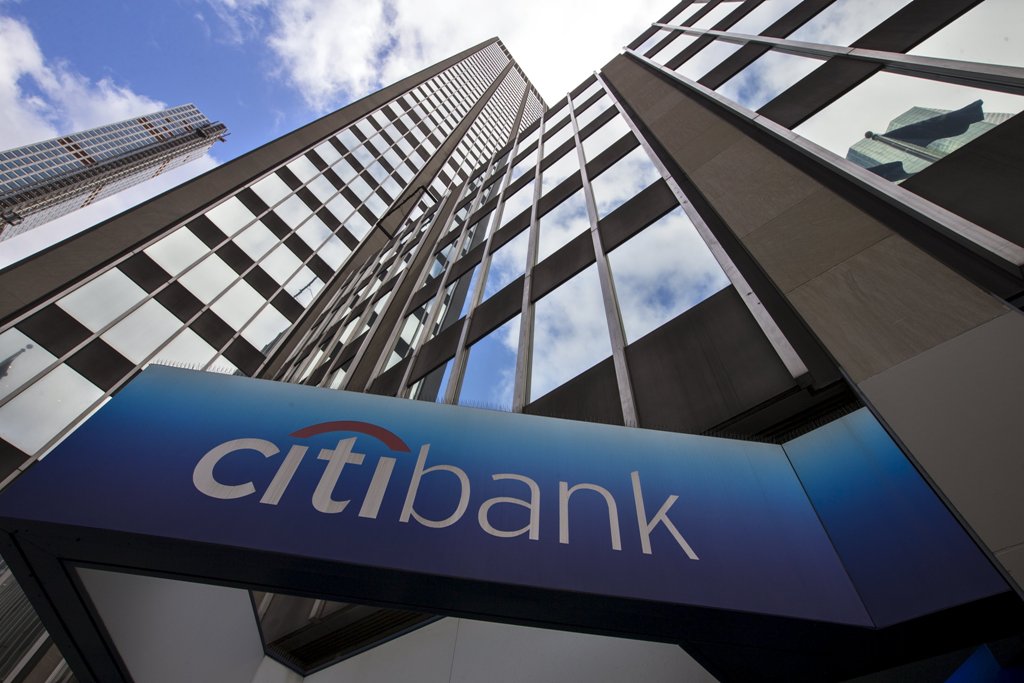 Sanktionen gegen Iran: Zwei größte Banken in USA wählen einen anderen Weg Sanktionen gegen Iran: Zwei größte Banken in USA wählen einen anderen Weg