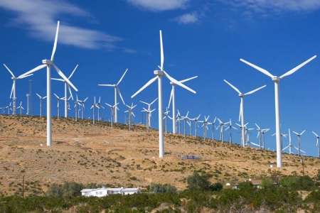 Energie renouvelable: le plus grand parc éolien d'Iran a été inauguré