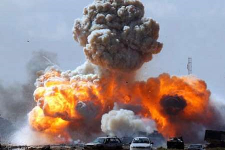 Huge blast rocks Damascus Huge blast rocks Damascus