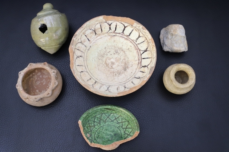 میراث هزار ساله از زیر آوار خانه یك زنجانی سربیرون آورد میراث هزار ساله از زیر آوار خانه یك زنجانی سربیرون آورد