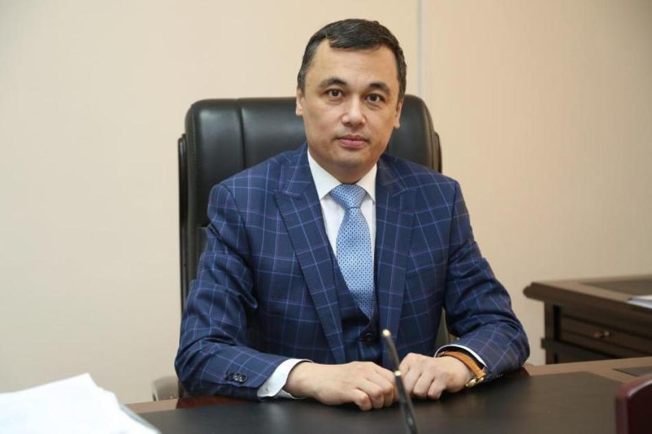 Kazinform head urges news agencies to gain foothold in social media Kazinform head urges news agencies to gain foothold in social media