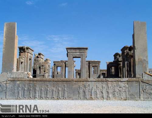 تخت جمشید، ایران کا تاریخی اور سیاحتی مقام