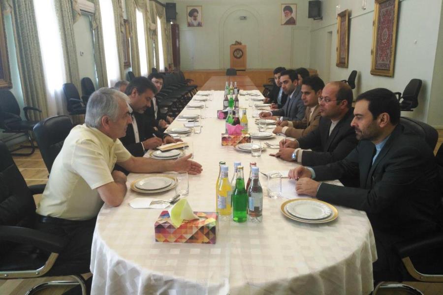 مشكلات فعالان اقتصادي ايران در ارمنستان بررسي شد