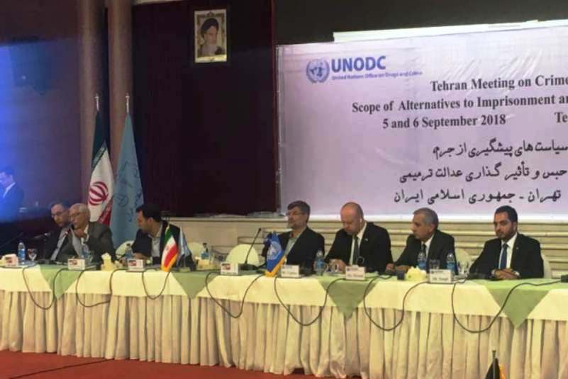 قوانين الجمهورية الاسلامية تبتعد عن عقوبة السجن قوانين الجمهورية الاسلامية تبتعد عن عقوبة السجن