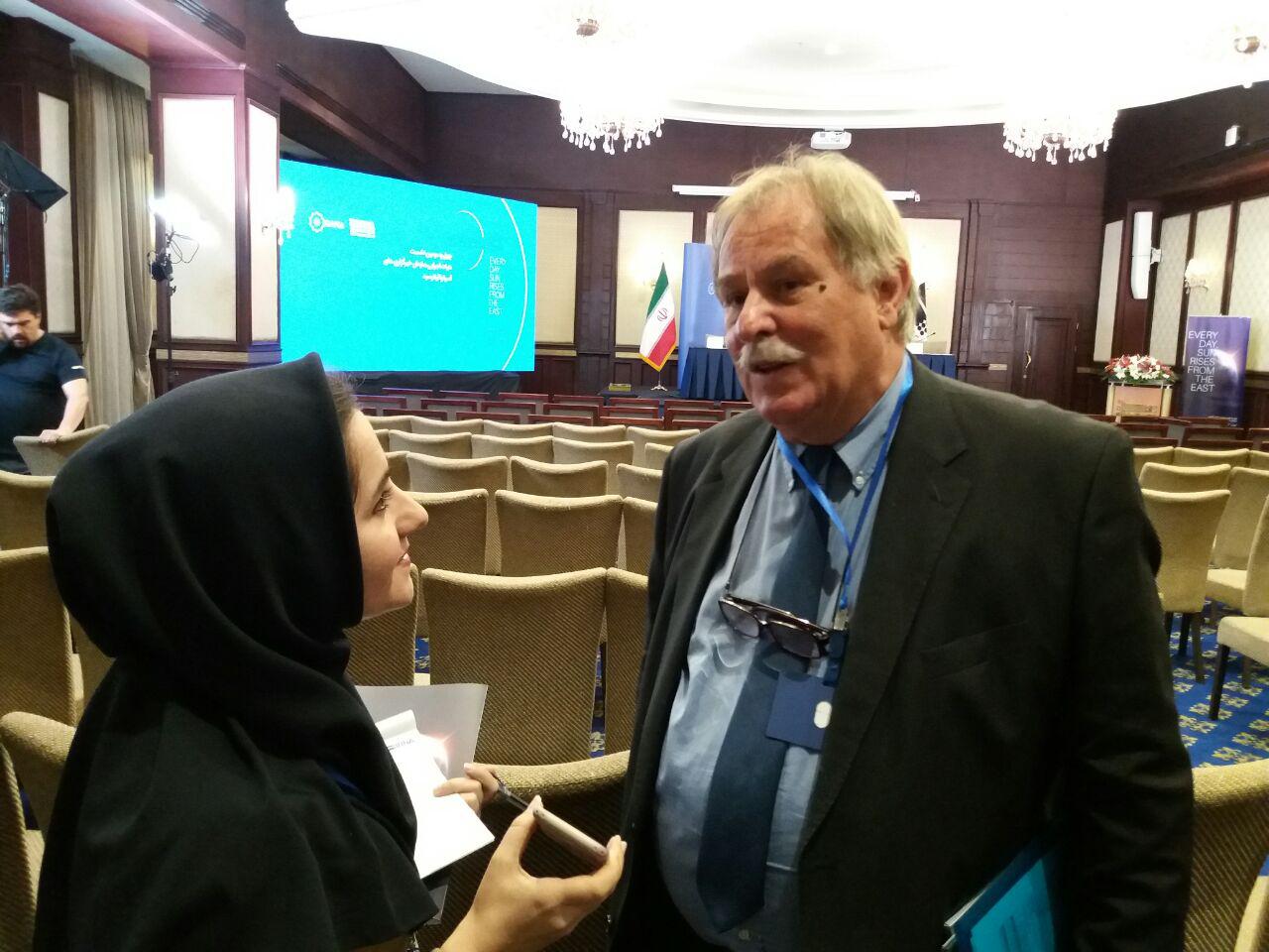 مديروكالة انباء بلغاريا: اجتماع اوآنا افشل محاولات عزل ايران مديروكالة انباء بلغاريا: اجتماع اوآنا افشل محاولات عزل ايران