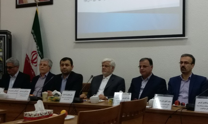 مسؤول برلماني يؤكد علي اولوية التعاون العلمي مع بلدان المنطقة مسؤول برلماني يؤكد علي اولوية التعاون العلمي مع بلدان المنطقة